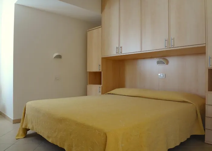 Alice Apart Otel *